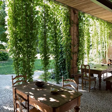 Alloggio per agriturismo Dei Melograni Gossolengo