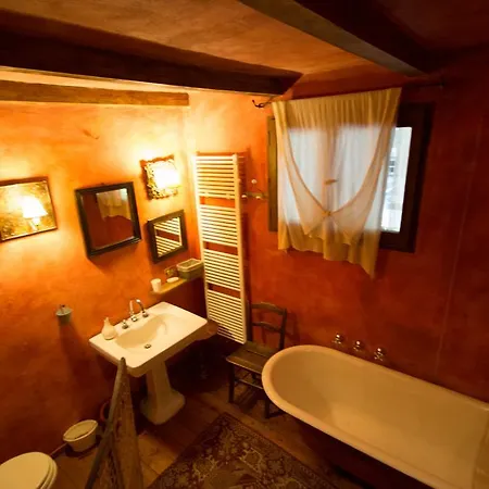 Alloggio per agriturismo Dei Melograni *